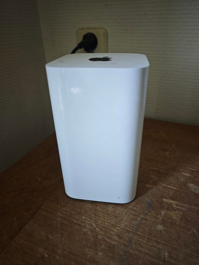 Apple AirPort Time Capsule 2 TB A1470, Computers en Software, Harde schijven, Server, HDD, Ophalen of Verzenden, Zo goed als nieuw
