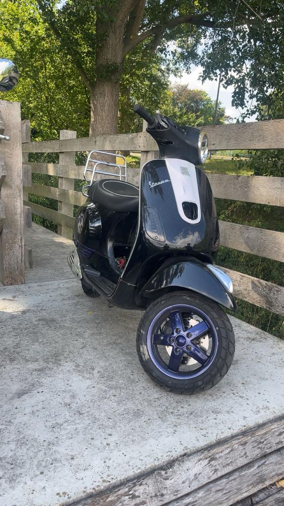 Vespa lx 2t project, Ophalen of Verzenden, Zo goed als nieuw