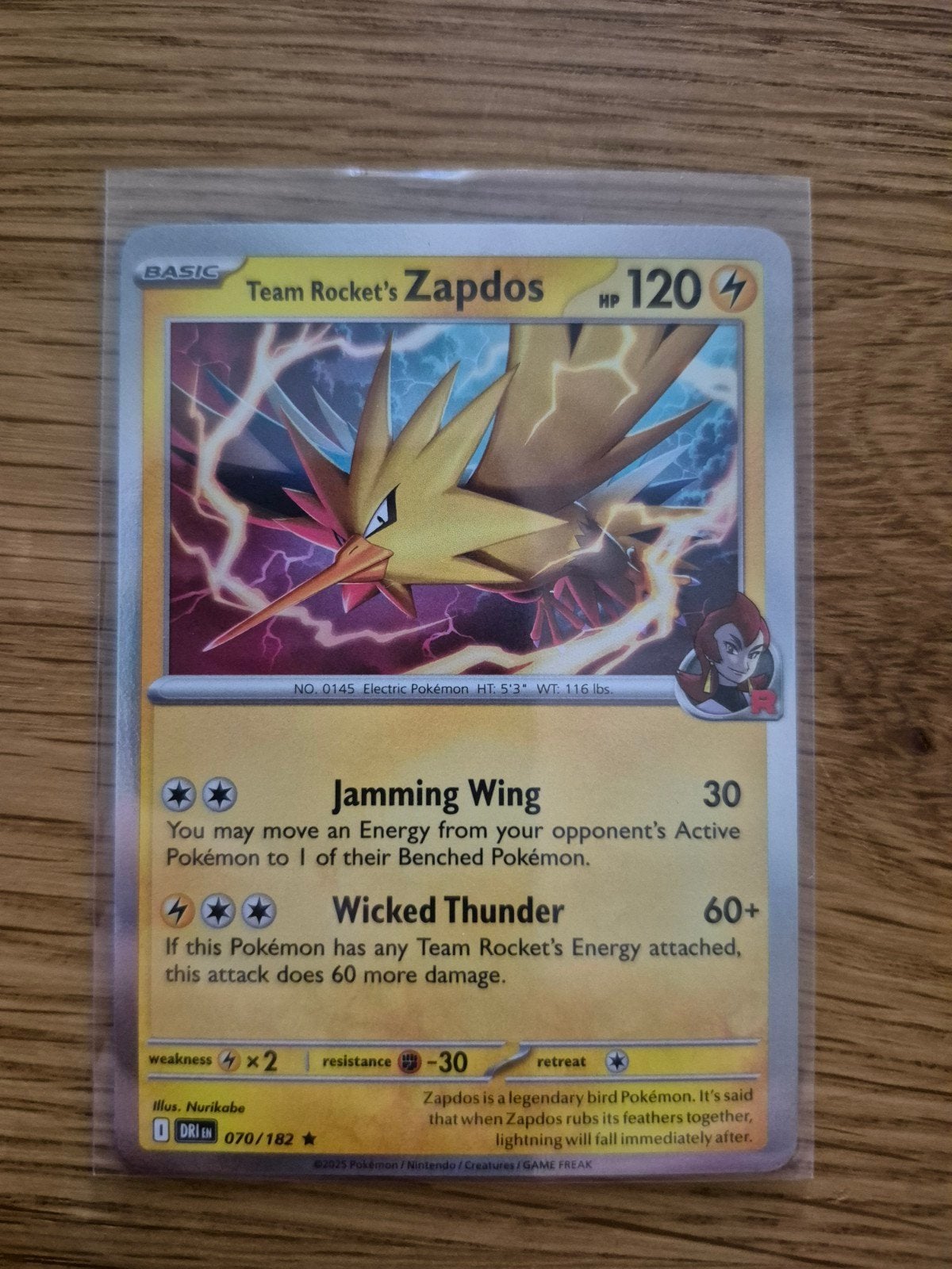 Team Rocket's Zapdos 070/182, Ophalen of Verzenden, Zo goed als nieuw, Losse kaart, Foil