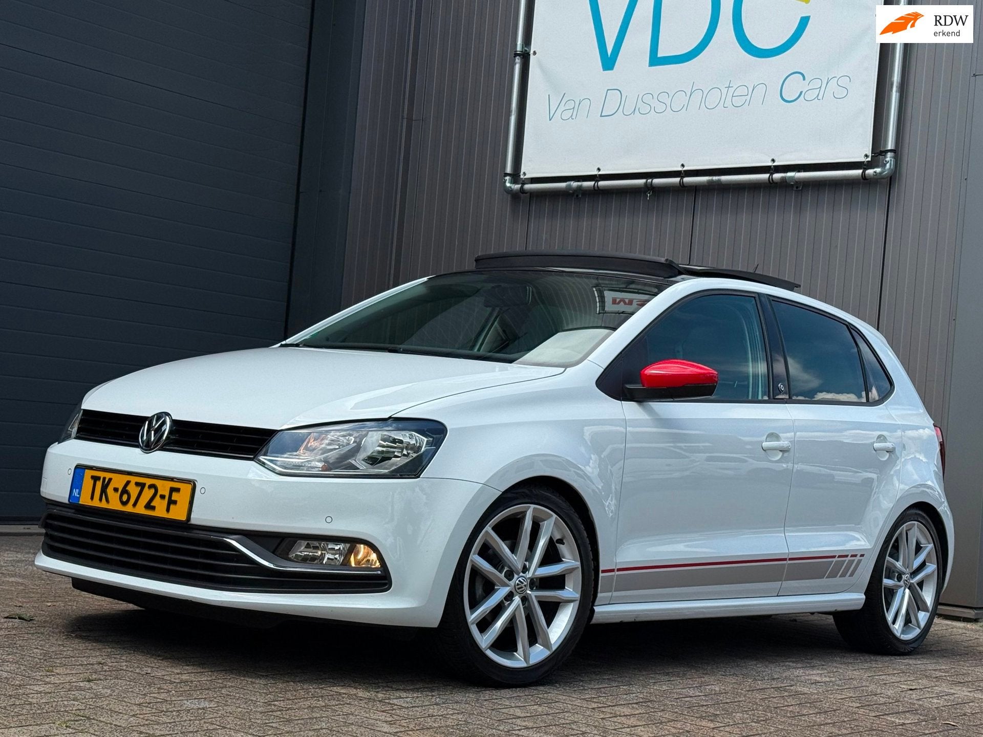 Volkswagen Polo 1.0 Comfortline | Beats by Dre | Schuifdak, Voorwielaandrijving, Navigatiesysteem, Wit, Bedrijf