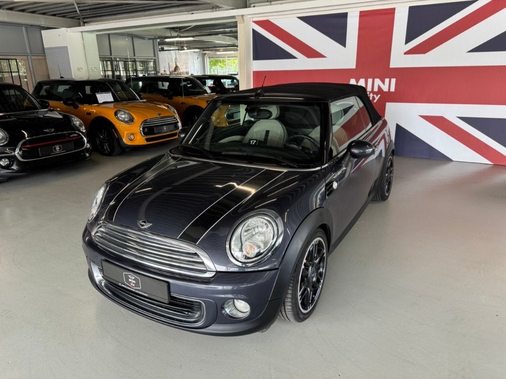 Mini 1.6 ONE Cabrio 2014 Grijs, Auto's, Voorwielaandrijving, Beige, Cabriolet, 4 stoelen
