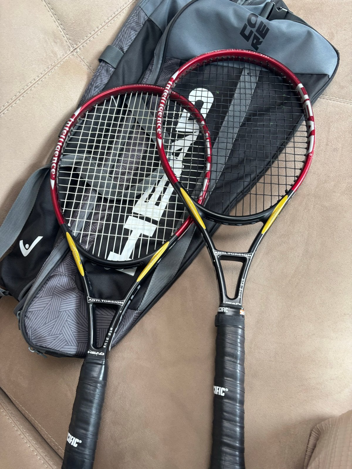 2 Head tennisrackets met Head Core tennistas, Gebruikt, Ophalen of Verzenden, Head, Racket