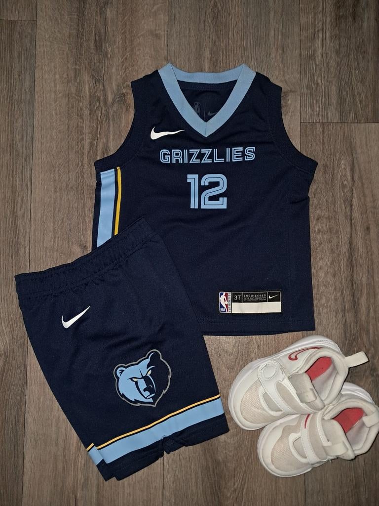 NBA Memphis Grizzlies Morant nike basketbal tenue maat 92/98, Sport en Fitness, Basketbal, Ophalen of Verzenden, Zo goed als nieuw