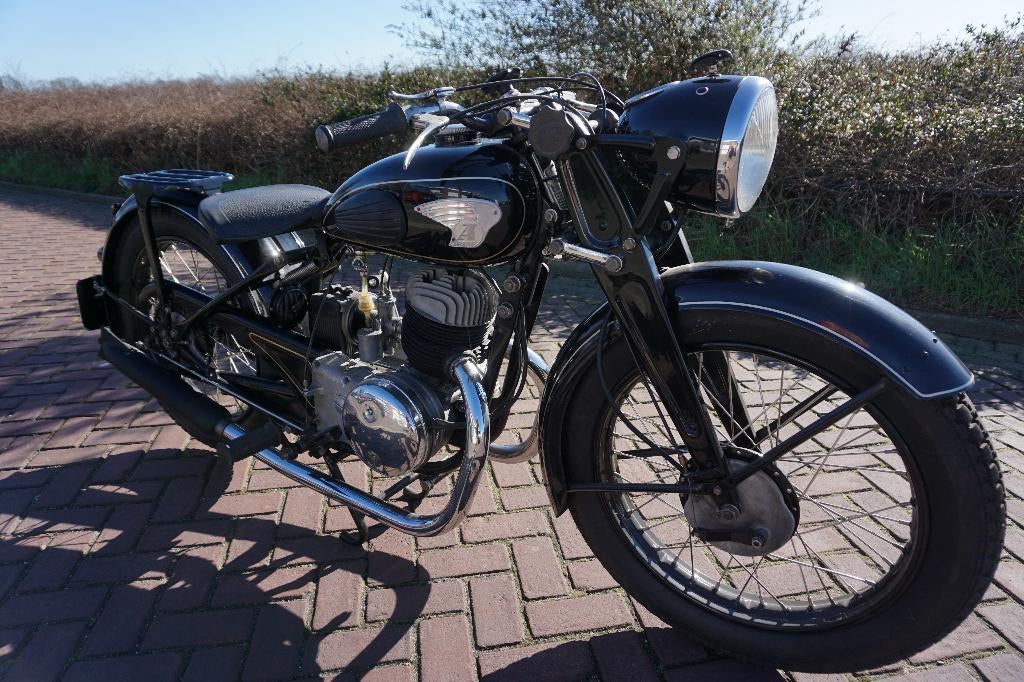 Topstaat !!! Unieke zeldzame Ardie 250 B 250 cc bj 1951, Motoren, Motoren | Oldtimers, Overig, 1 cilinder, Ophalen