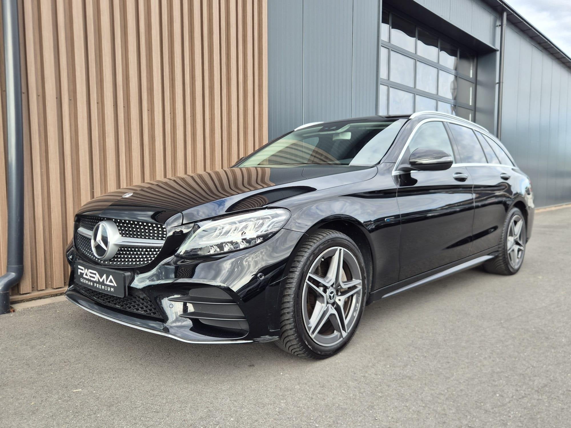 Mercedes-Benz C-klasse Estate 300e T AMG Line | Clima | Navi, Automaat, Zwart, 4 cilinders, 320 pk