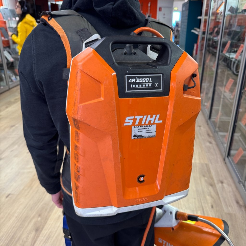 STIHL AR 2000 L Ruggedragen accu | Stihl Accu | Consignatie, Stihl, Zo goed als nieuw, Support@stihl.com, Tihl Inc., 536 Viking Dr, Virginia Beach, 
VA 23452
USA