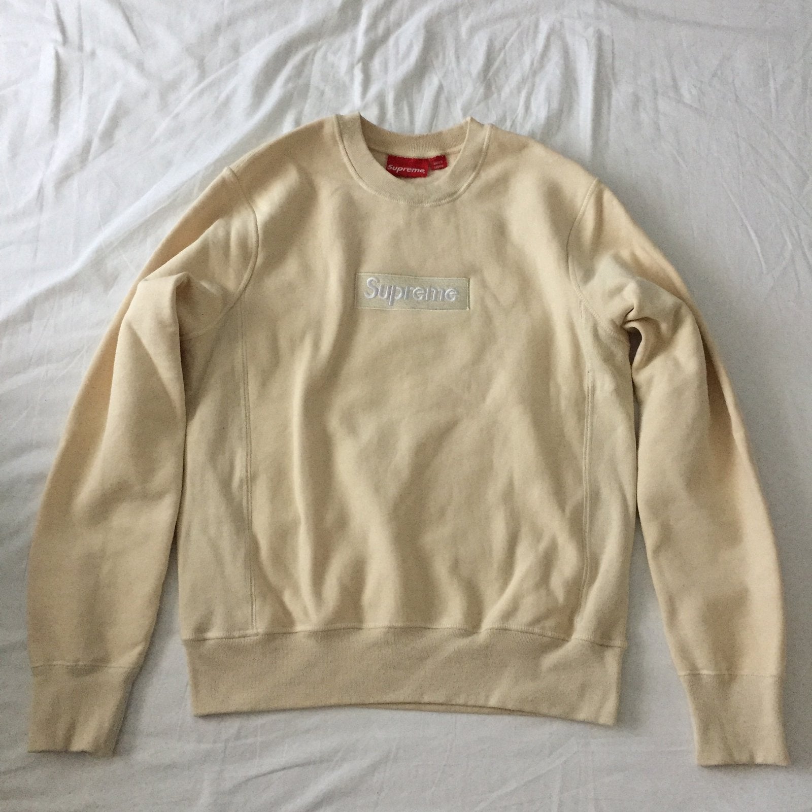 Supreme box logo crewneck apricot 18FW maat M trui beige, Kleding | Heren, Truien en Vesten, Ophalen of Verzenden, Nieuw, Beige
