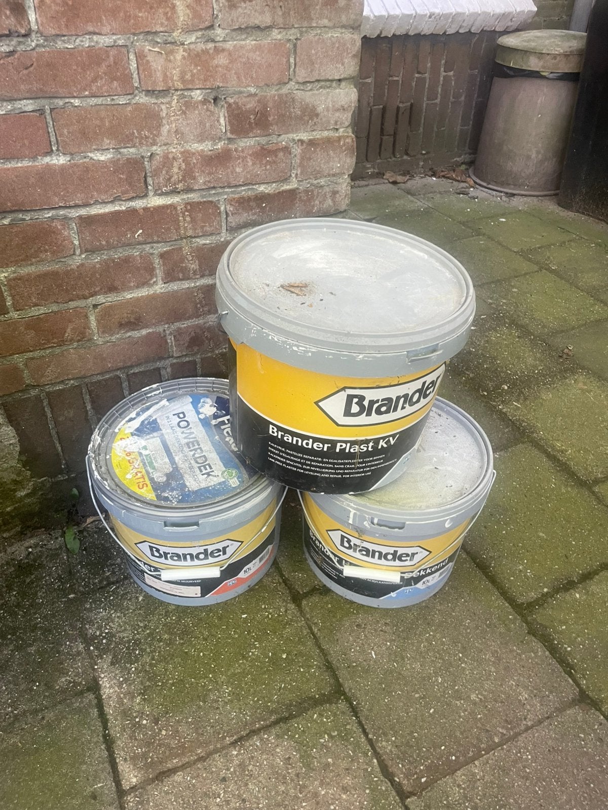 Gratis 3x emmers Brander verf, ca. 1/3 over, Ophalen, Gebruikt, Overige kleuren, Verf
