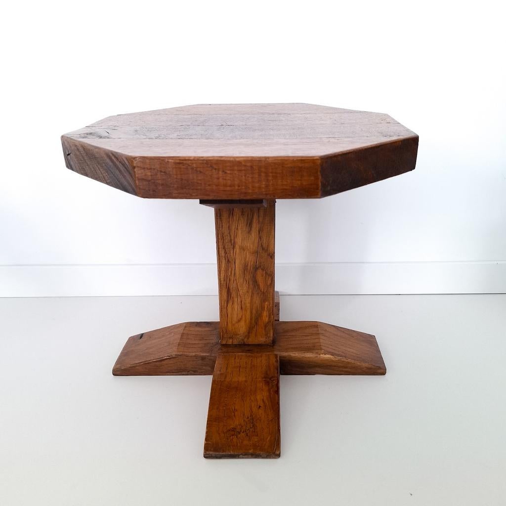 Vintage brutalist bijzettafel eikenhout 8 hoekig, Ophalen of Verzenden