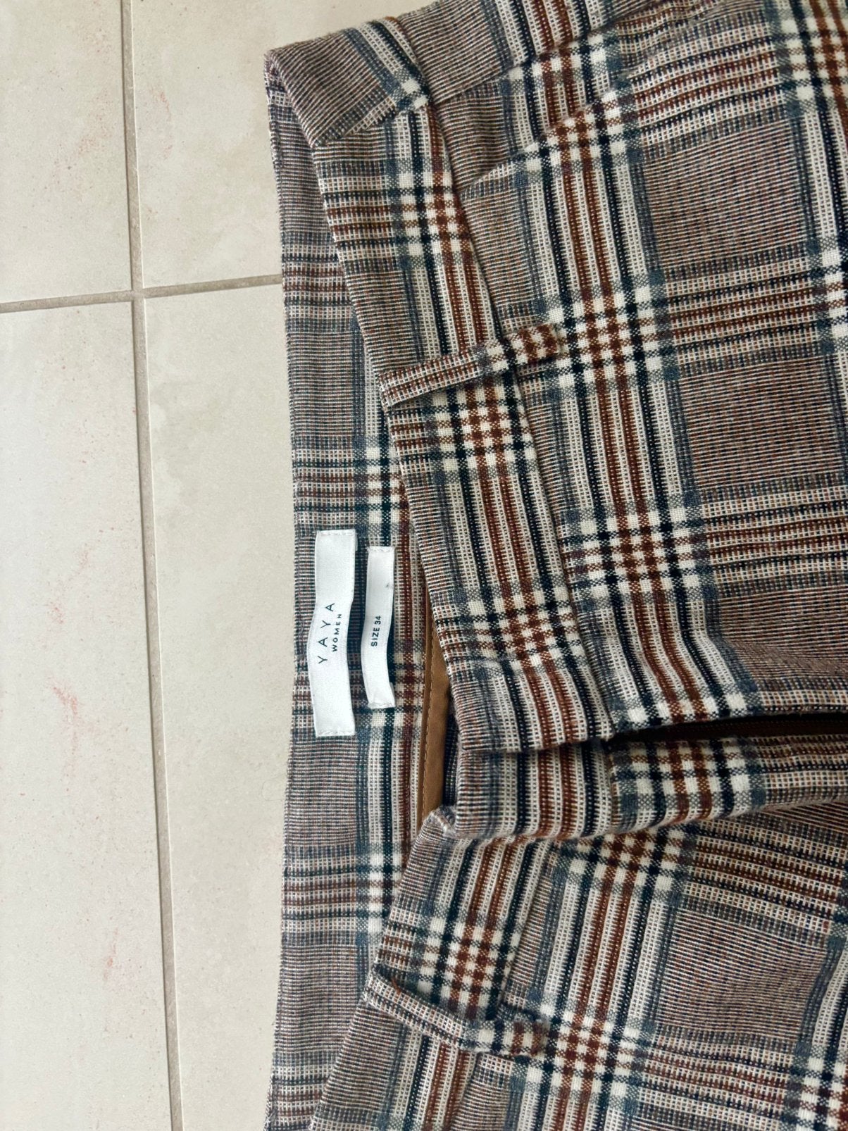Pantalon zo goed als nieuw, Beige, Ophalen of Verzenden, Zo goed als nieuw, Driekwart