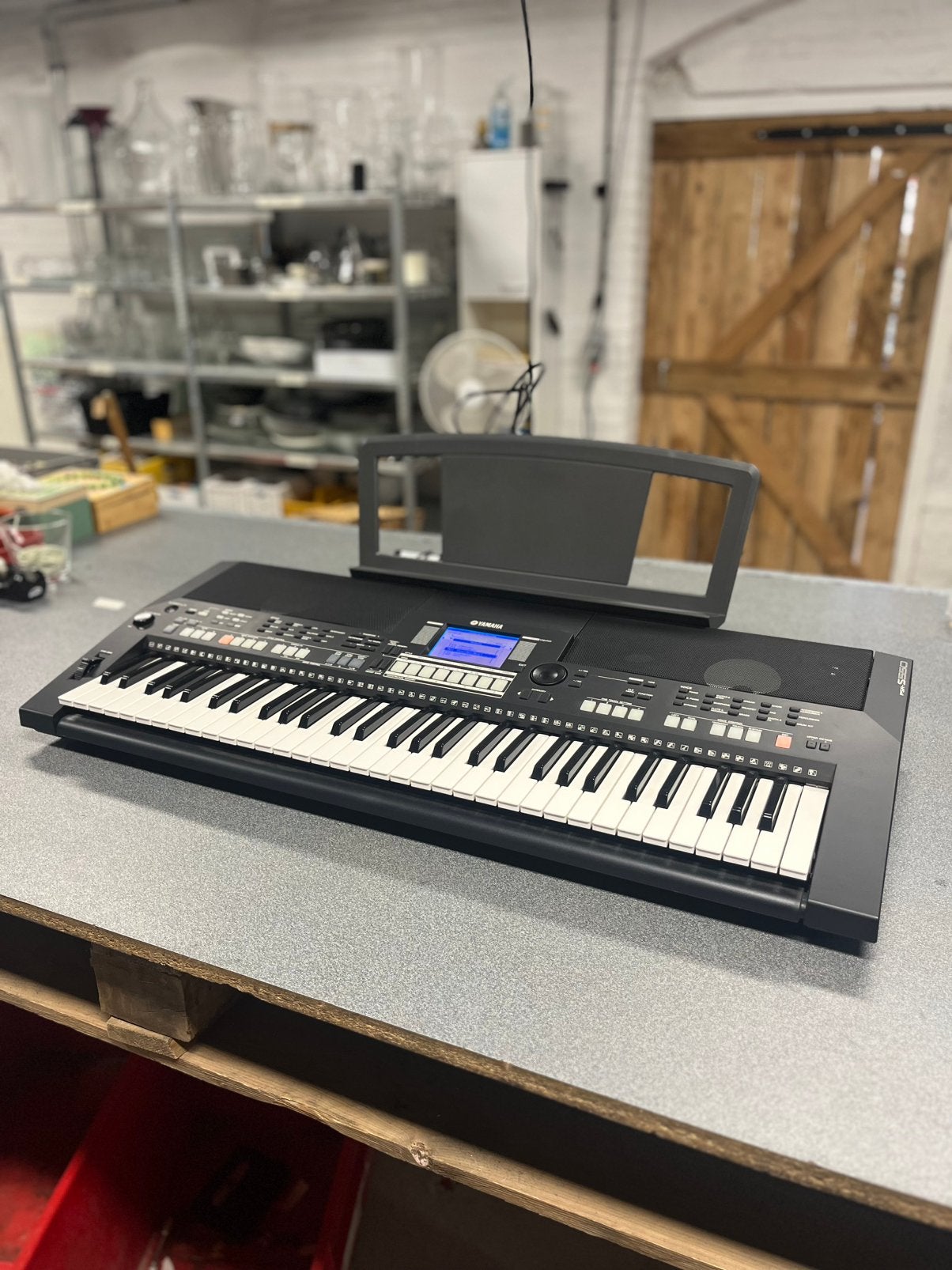 Yamaha PSR-S550 Keyboard - Piano - Inclusief Luxe Draagtas, Muziek en Instrumenten, Ophalen, 61 toetsen, Yamaha, A