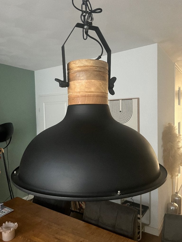 Industriële hanglamp zwart met hout, Ophalen, E27 (groot), Zo goed als nieuw, Industrieel