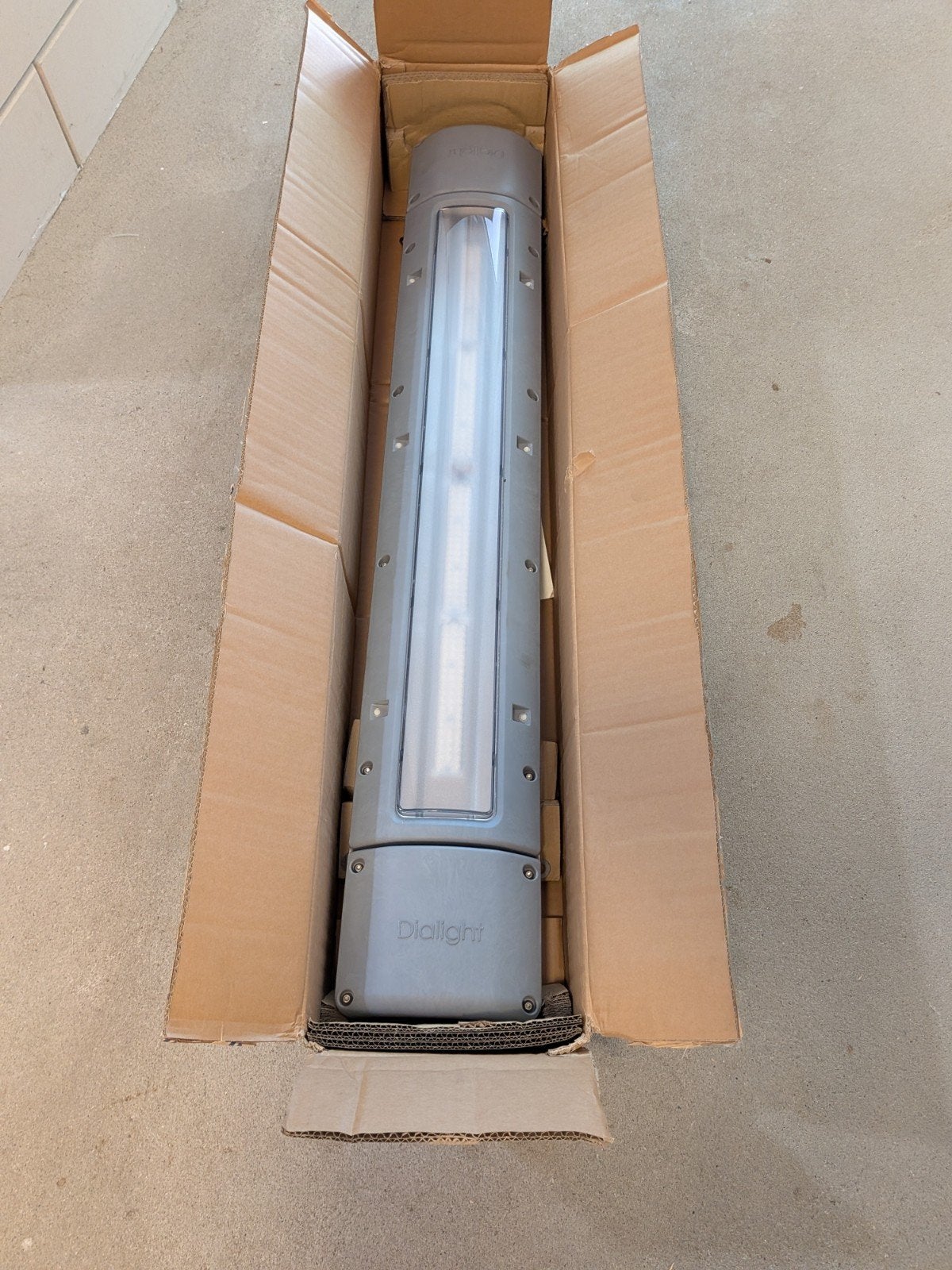 Dialight SafeSite LED armatuur 47W 21280142, Huis en Inrichting, Ophalen, Nieuw