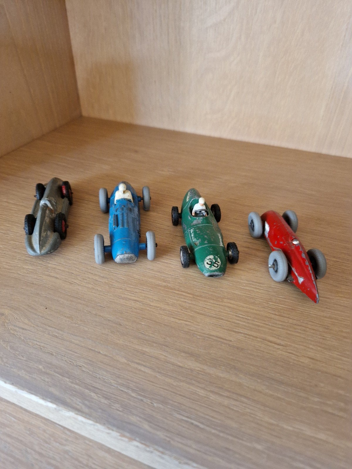 Dinky Toys Racewagens - Compleet en Origineel, Hobby en Vrije tijd, Modelauto's | 1:43, Ophalen of Verzenden, Gebruikt, Auto, Dinky Toys