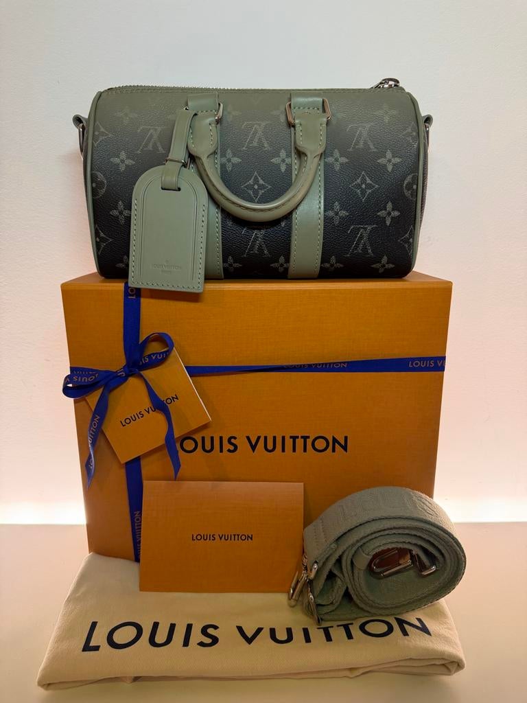 Louis Vuitton Keepall 25, Ophalen of Verzenden, Zo goed als nieuw, Groen, Handtas