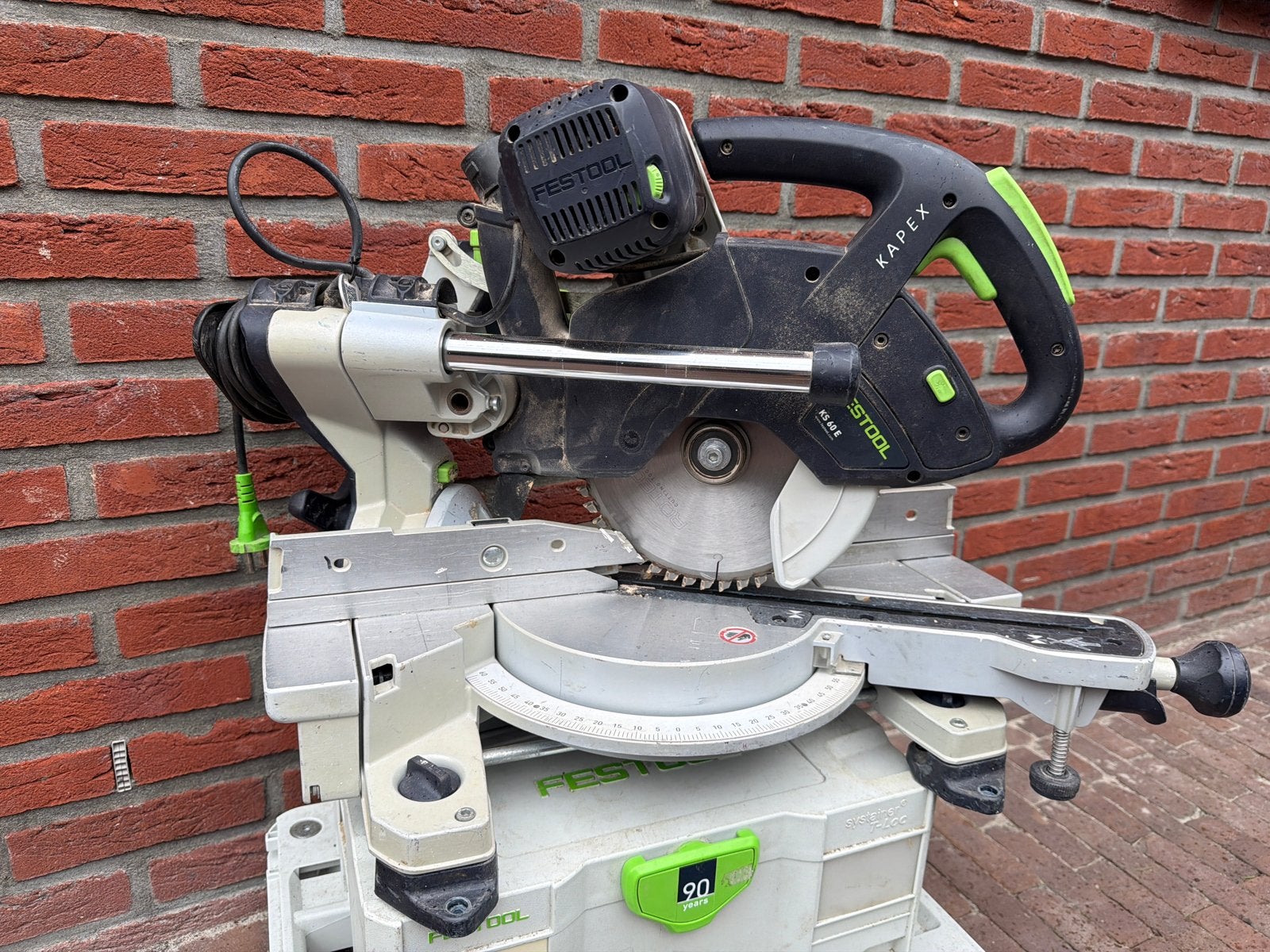 Festool Kapex KS60, Doe-het-zelf en Verbouw, Gereedschap | Zaagmachines, Gebruikt, 70 mm of meer, Ophalen of Verzenden, Afkortzaag