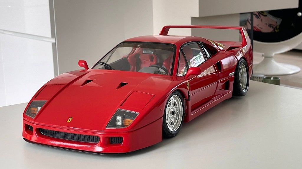 FERRARI F40 POCHER Rivarossi 515 Pcs. Cod.K55 1:8, Hobby en Vrije tijd, Ophalen, Enterprise Road, Westwood Industrial Estate, Margate, CT9 4JX, UK