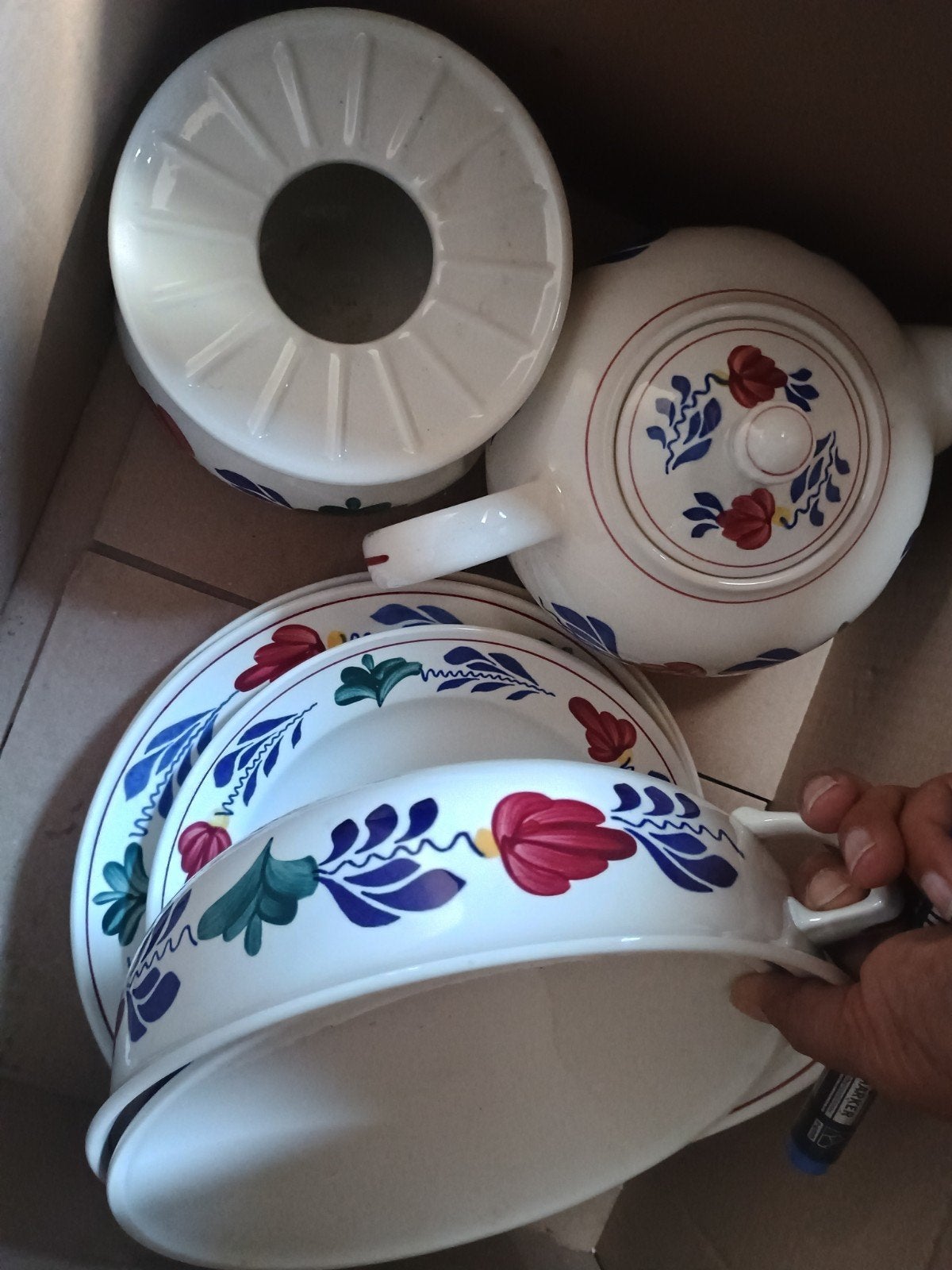 Boeren bont servies: Kopjes, Schotels en Borden, Ophalen