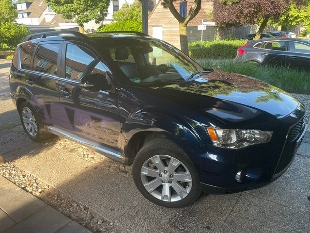 Mitsubishi Outlander 2.0 MPI 2WD CVT 2012 Blauw, Outlander, Zwart, 4 cilinders, Blauw