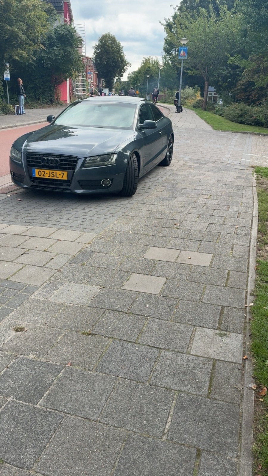 Audi A5 2.0 Tfsi 155KW Coupe Quattro AUT 2009 Grijs, Auto's, Automaat, 4 cilinders, 1984 cc, 4 stoelen