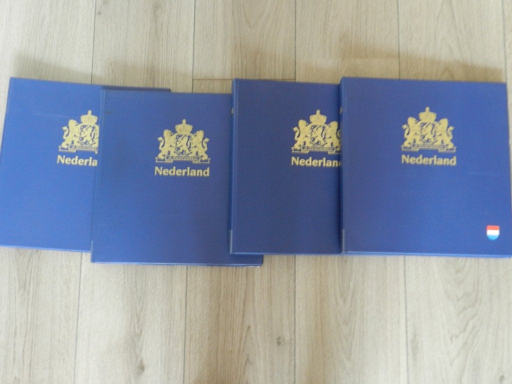 Nederland 4 lege Safe albums, Verzenden, Verzamelalbum