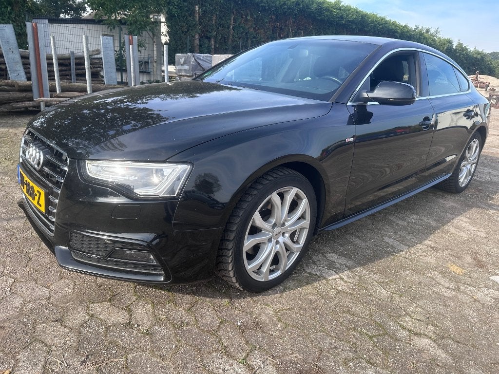 Audi A5 1.8 TFSI  Sportback AUTOMAAT 2016 Zwart S-LINE, Auto's, Zwart, 4 cilinders, Zwart, Origineel Nederlands