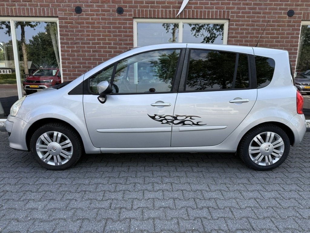 Renault Grand Modus 1.2 TCE Dynamique NIEUWE APK / KOUDE AIR, Gebruikt, Zwart, 4 cilinders, Origineel Nederlands