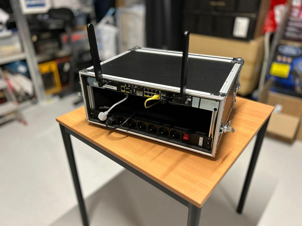 Mobiele WIFI oplossing, Ophalen of Verzenden, Zo goed als nieuw, Overige instrumenten