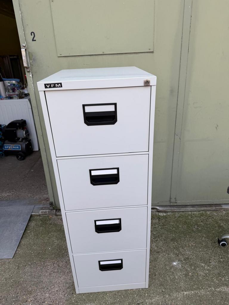 Archiefkasten 2 stuks, Ophalen, 50 tot 100 cm, Zo goed als nieuw, Minder dan 100 cm