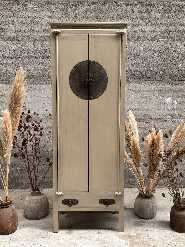 Oude hoge Chinese kast 230 cm hoog, Ophalen