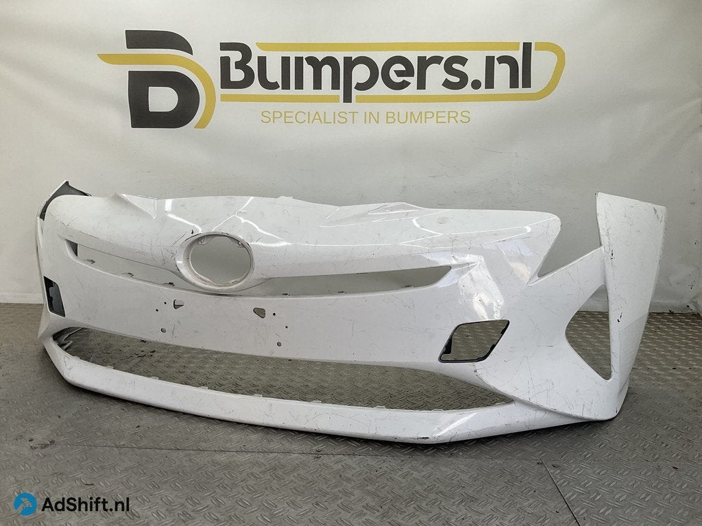 Bumper Toyota Prius XW50 16-18 52119-47700 Voorbumper D1-208, Bumper