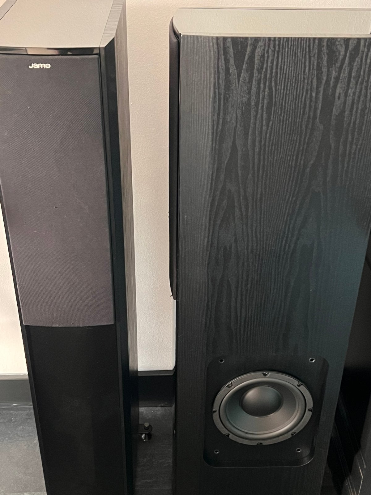 Jamo s606 luidsprekers als nieuw., Audio, Tv en Foto, Ophalen, Vloerstaande luidspreker, 120 tot 150 watt, Zo goed als nieuw
