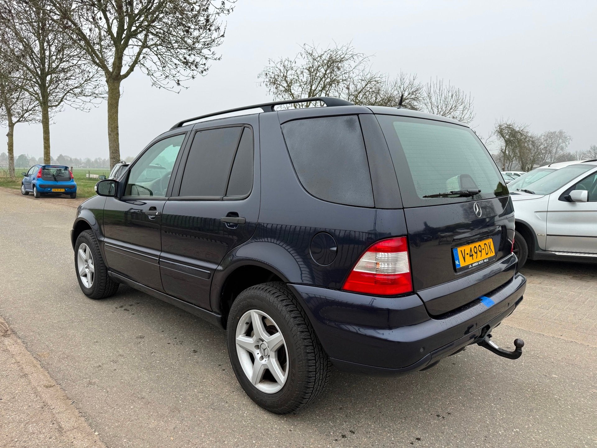 Mercedes-Benz M-klasse ML 270 CDI Goede staat/ nieuwe banden, Auto's, Automaat, Gebruikt, Beige, Blauw