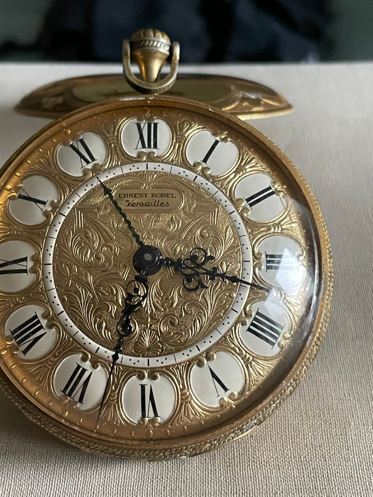 Zeldzame Ernest Borel Versailles 8-daagse wekker, Ophalen