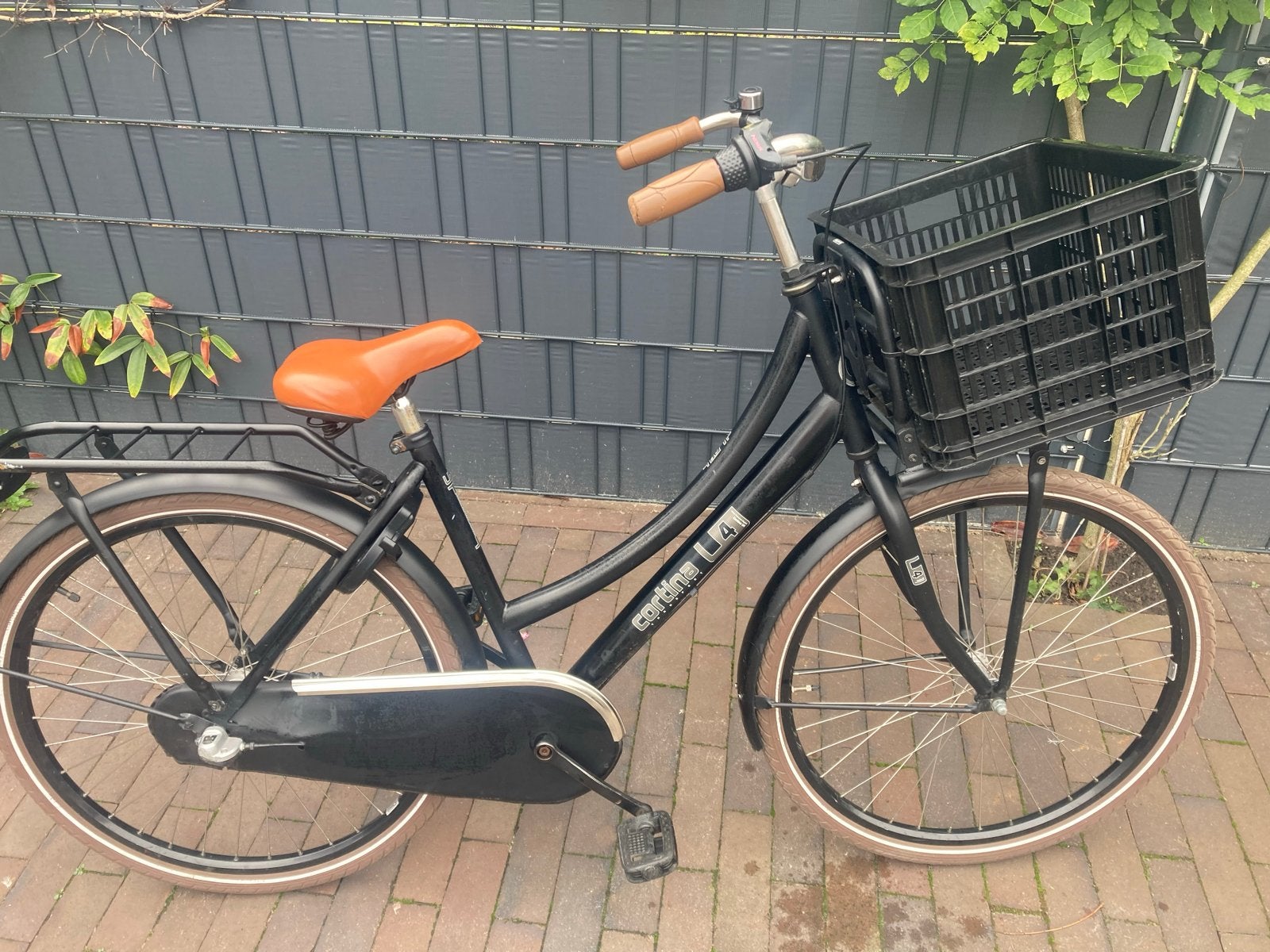 Cortina U4 Transportfiets 26 inch met krat en 2 sleutels, Terugtraprem, Gebruikt, Versnellingen, Ophalen