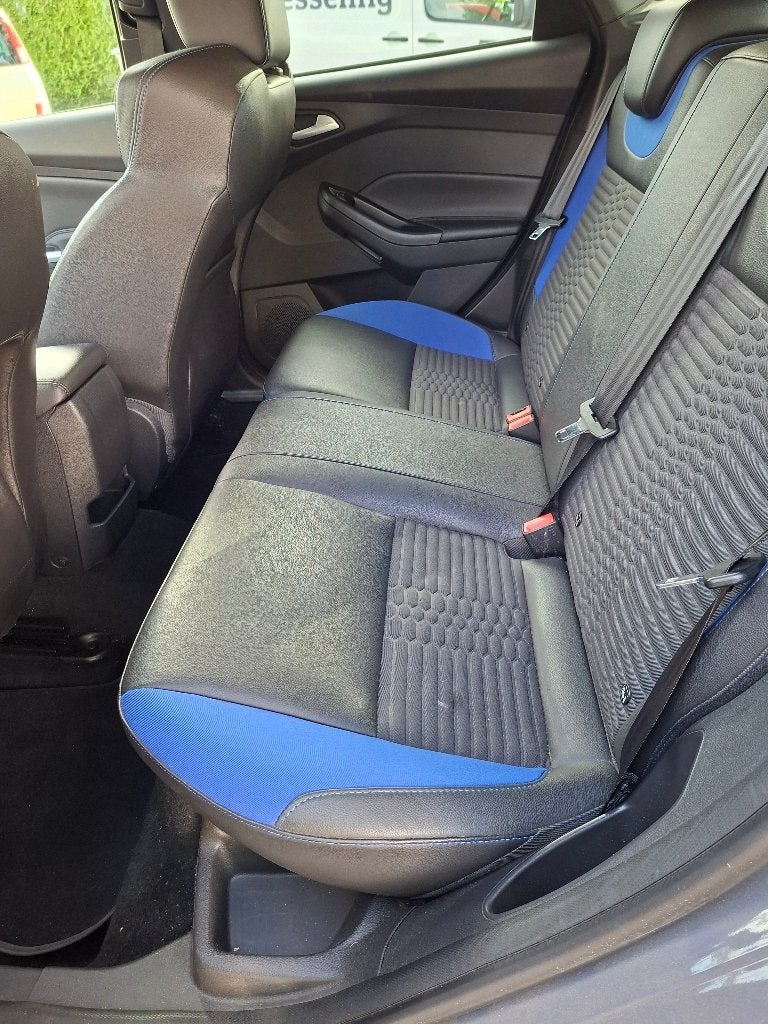 Foto 11 van Ford Focus 2.0 Nieuwe Apk