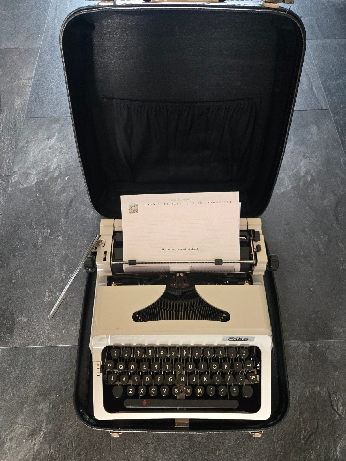 Erika typemachine mod 60 vintage, Ophalen