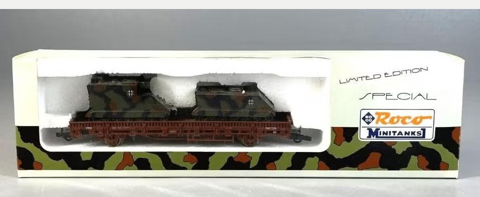 Roco H0 804 - Rongenwagen beladen met M 577 en M113 in ovp, Gelijkstroom, Ophalen of Verzenden, Roco, Nieuw
