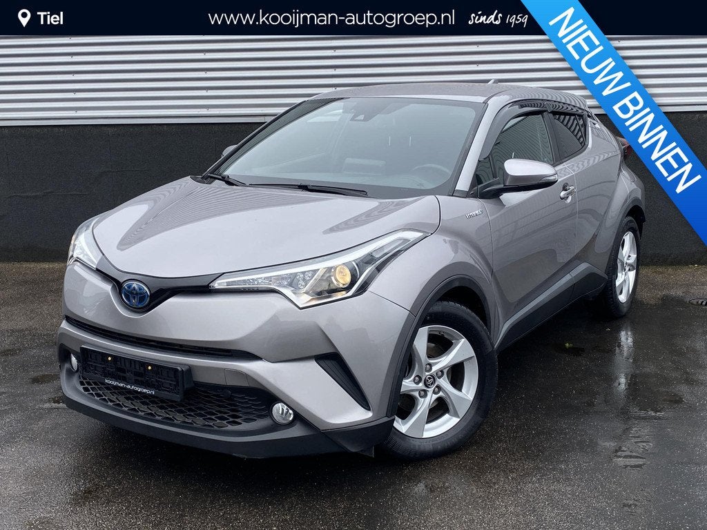 Toyota C-HR 1.8 Hybrid Active Navigatie, achteruitrij camera, Auto's, Toyota, Stof, 725 kg, Euro 6, 4 cilinders