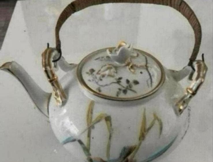 MARIE W.G.& C. Porseleinen Thee/Mokka Pot met Vogeltjes, Ophalen of Verzenden