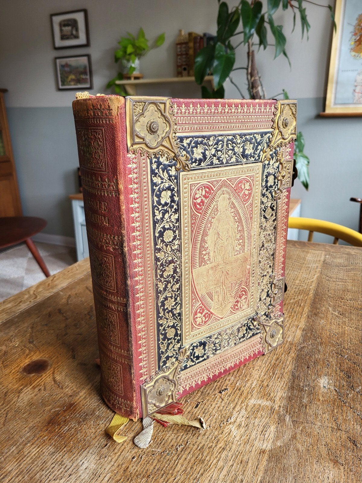 Missale Romanum 1920, Ophalen, Bijbel