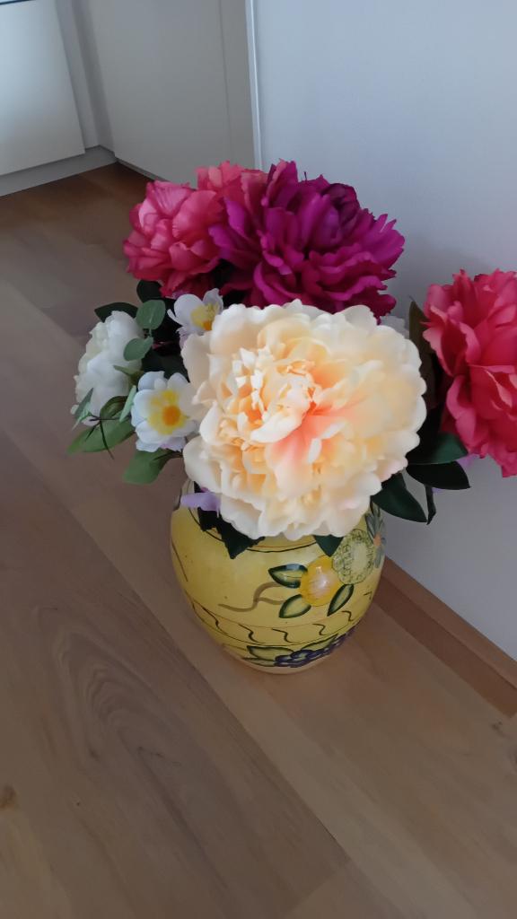 Boeket kunstbloemen met of zonder beschilderde pot, Ophalen of Verzenden, Zo goed als nieuw
