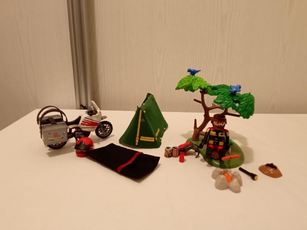 Playmobil 5438 kamperen met de motor compleet, Kinderen en Baby's, Speelgoed | Playmobil, Ophalen of Verzenden, Zo goed als nieuw