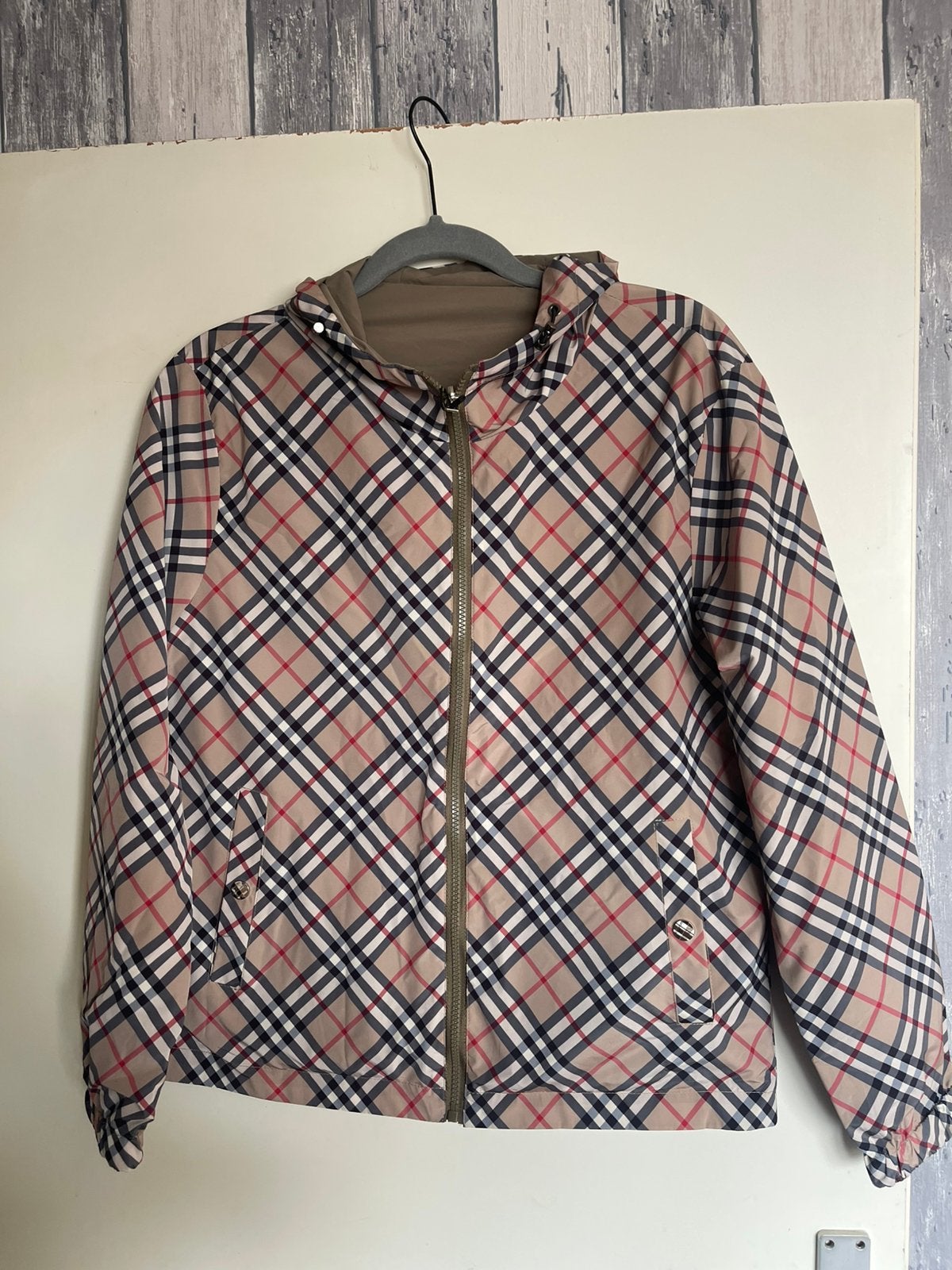 Nieuwe Burberry Omkeerbaar jacket maat M, Ophalen, Nieuw, Maat 38/40 (M), Beige