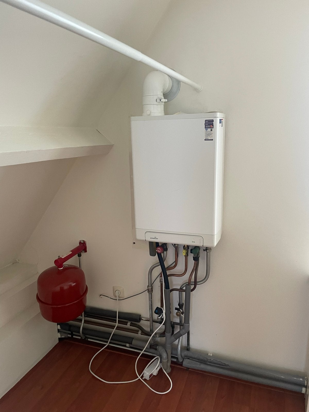 Intergas Kompakt HRE CV-ketel - 28/24 a, Doe-het-zelf en Verbouw, Verwarming en Radiatoren, Ophalen, Hoog rendement (Hr), Cv-ketel of Combi-ketel