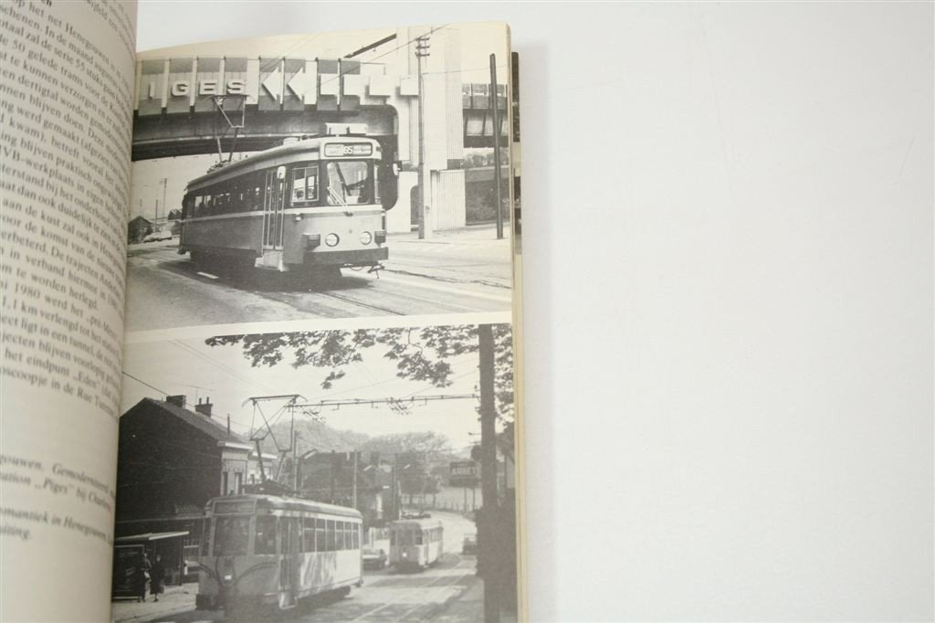 Trams 1981 — Westeuropese Tramwegen Overzicht, Ophalen of Verzenden, Gelezen, Tractor en Landbouw