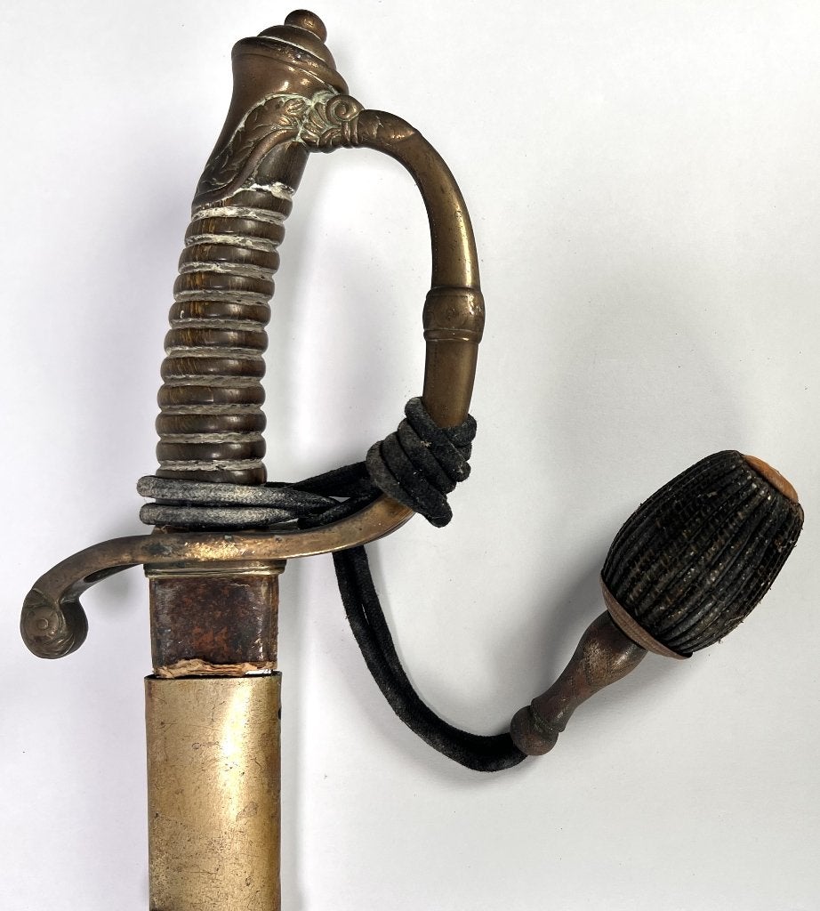 1083. M1852 officierssabel met schede en kwast, Nederland., Verzamelen, Militaria | Algemeen, Ophalen, Landmacht, Nederland, Zwaard of Sabel