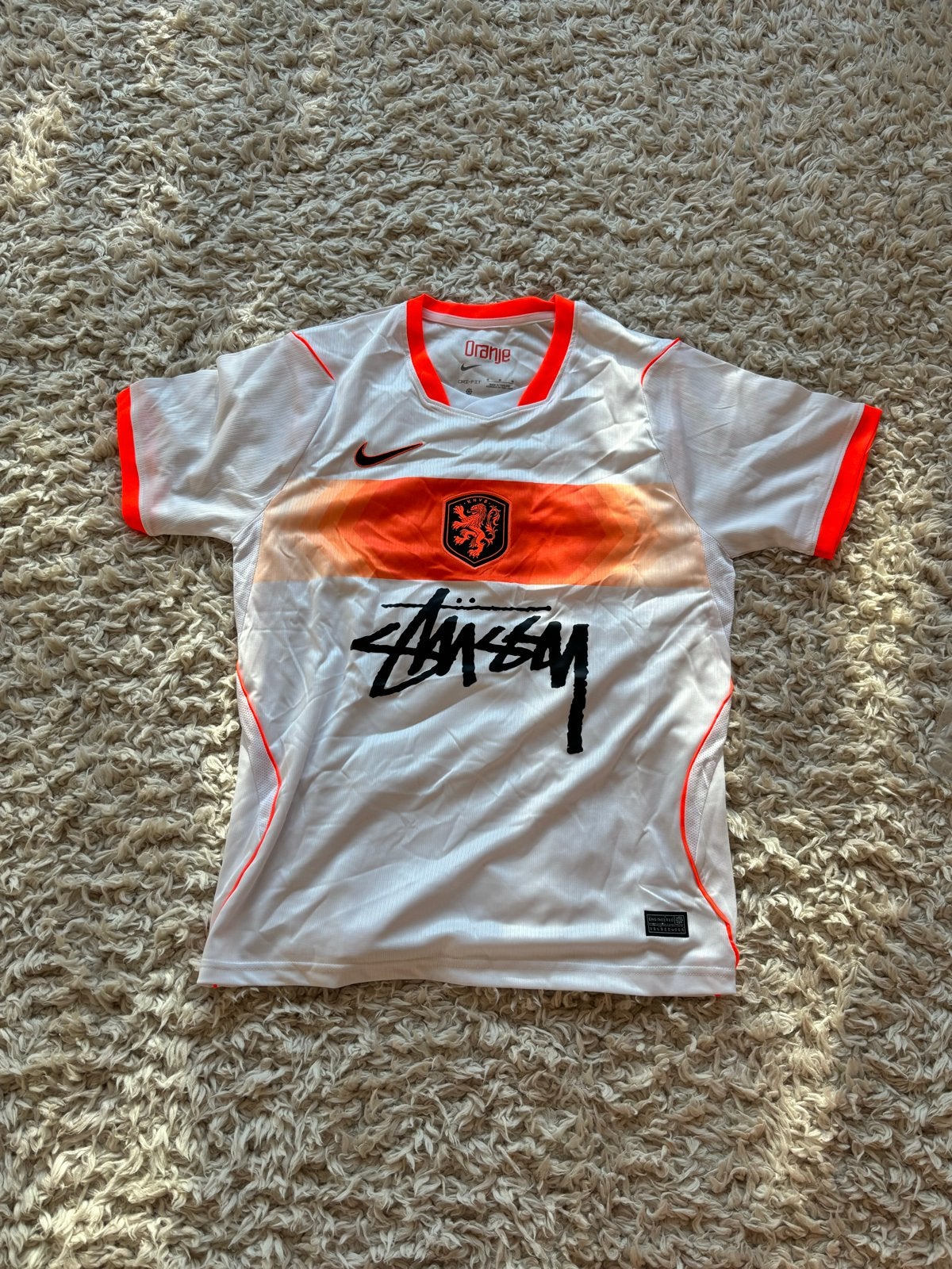 Nike x Stüssy Oranje Voetbalshirt - Maat M, Maat 48/50 (M), Wit, Nieuw, Ophalen of Verzenden