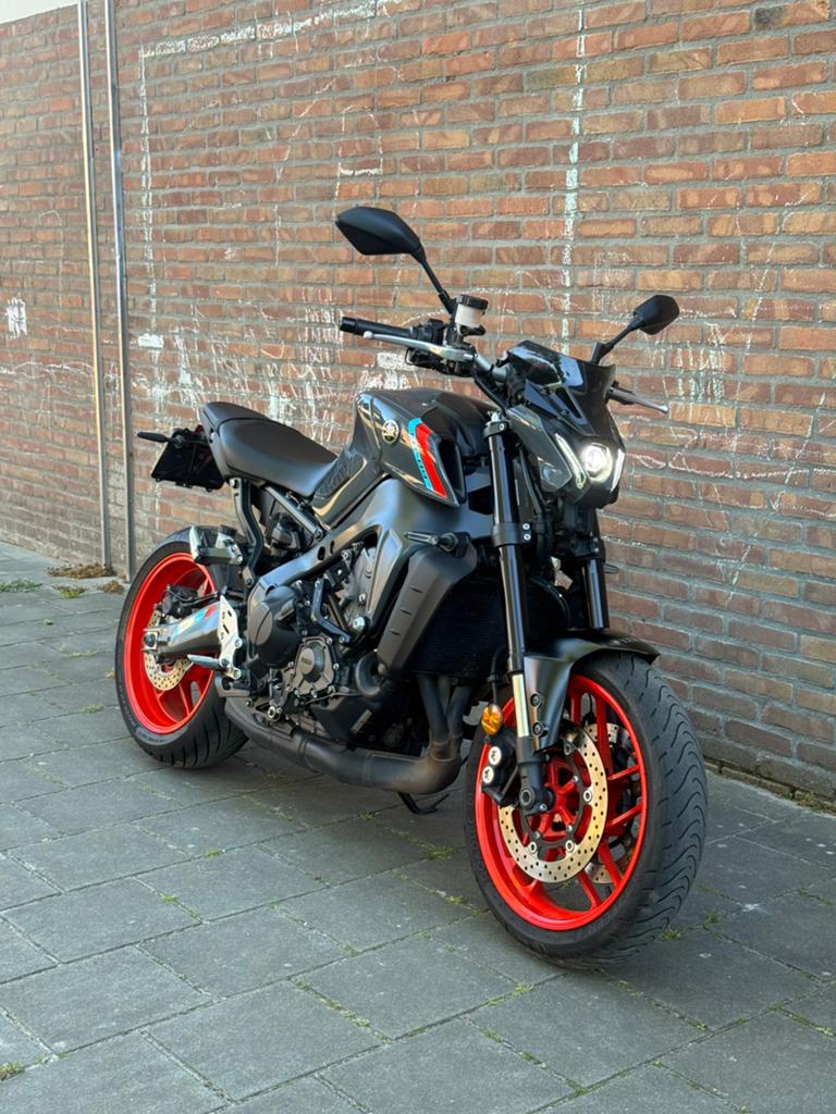 Yamaha mt 09 2021 dealer onderhouden!, Motorrijbewijs A, 889 cc, 3 cilinders, Particulier