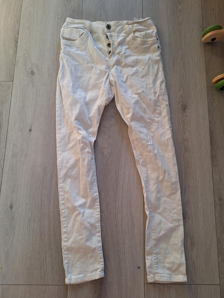 Witte jeans van Lexxury, maat 36, Kleding | Dames, Verzenden, Wit, Zo goed als nieuw, W28 - W29 (confectie 36)